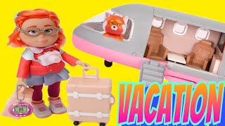 Disney Pixar Turning Red Mei doll packing for Vacation ✈️ [upl. by Iong46]