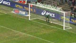 Dejan Stankovic scores a 50 metres goal in GenoaInter 05 [upl. by Vardon705]