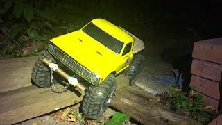 Vaterra Ascender K10 Chevy new 22 wheels test drive [upl. by Anaet]