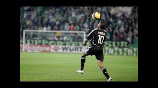 Robinho Crazy Dribbling Skills Tricks Goals ● Real Madrid 200607 [upl. by Rednirah747]