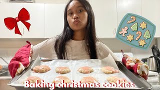 Vlogmas Day 5 Baking christmas cookies 🎅🍪 [upl. by Iren]