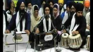 Bibi Harroop Kaur Ji CA  Rehnsabhai Kirtan  Manchester Smagam 11DEC2010  Full Video [upl. by Easter836]