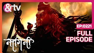 Kis का सच Bahar आ गया Nagini Full Ep 2213 Dec 23 Namratha Gowda  andtvchannel [upl. by Ttelracs]