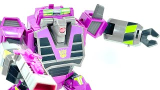 Transformers Cyberverse Energon Armor Ultra Class Clobber Chefatron Review [upl. by Rotkiv149]