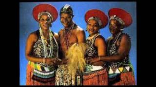 Mahlathini and the Mahotella Queens  Abake ba bonana [upl. by Blalock733]