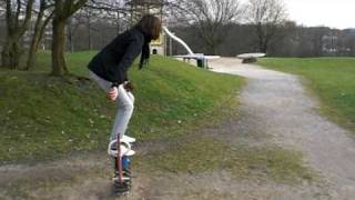 Crossboule c³ auf dem Spielplatz  Das Schaukelpferd [upl. by Aneerehs]