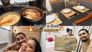 RECÉM CASADOS JANTAR A DOIS INAUGURAMOS O BOX DO BANHEIRO E A TV DO QUARTO 👩‍❤️‍👨 🔥 [upl. by Eiclek]