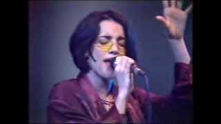 Martika  Coloured Kisses  LIVE on quotTonight Live with Steve Vizardquot Australia [upl. by Jerome]