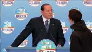 Berlusconi Faccia a Faccia con Giovane Contestatore [upl. by Homovec676]