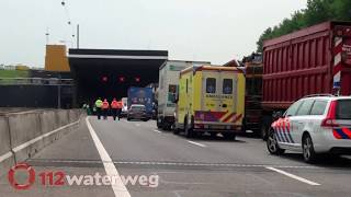 Dode en gewonden bij ernstig ongeval in tunnel  Heinenoordtunnel BarendrechtHeinenoord  2105 [upl. by Grewitz]