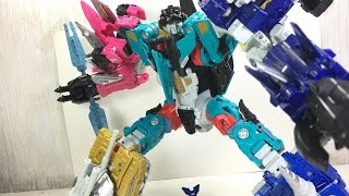 Transformers Combiner Wars Liokaiser Combined Mode Review [upl. by Einafit669]