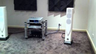 New ATOHM Speakers  Jeff Rowland  Bladelius Embla  Siltech IsoTek at Absolute Hi End [upl. by Lauder]