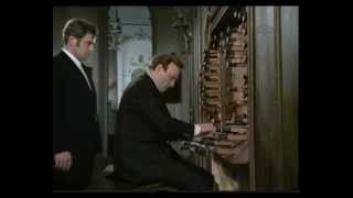 Karl Richter spielt die TOCCATA UND FUGE D MOLL BWV 565 von J S Bach [upl. by Einej]