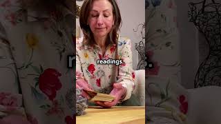 LEARN HOW TO READ TAROT CARDS EASY tarot SYMBOLISM learntarot howtoreadtarotcards tarotreading [upl. by Yanat]