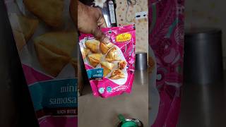 Pringles chips VS haldiram mini samosa food chips foodlover [upl. by Aikkin977]