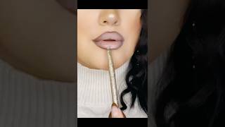 Lipstick tutorial 😍 lipsticklover lipsticktutorial lipstick lipstickhacks shorts ytshots [upl. by Liponis]