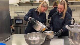 Spielerfrauen der Fischtown Pinguins backen Kekse für den guten Zweck [upl. by Nahaj]