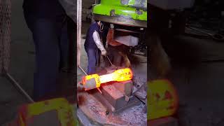 Half shaft hot forging forging blank engine mechanist mechanic viralshorts [upl. by Gnilrac]