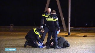 Politie schiet woningovervaller Zaltbommel neer klopjacht op A2  RTL NIEUWS [upl. by Annawyt]