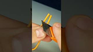 1000°C Mini Soldering Iron from Ordinary Batteries [upl. by Imoen512]