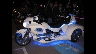 Goldwing club de France  Light Parade  La Teste de Buch 2016 [upl. by Adiuqram]