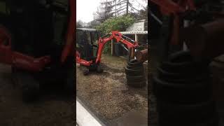 Testing out thumb on kubota kx0184 [upl. by Ninos]