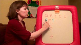 How to teach a child to read Three letter words [upl. by Takeo948]