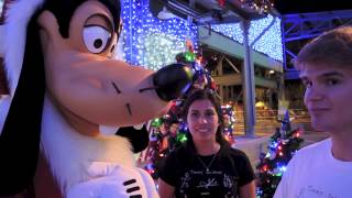 Osborne Christmas Lights and Goofy Santa with Alyssa at Hollywood Studios [upl. by Repotsirhc]