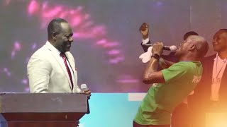 Elder Gideon Ntumy amp Elder Mireku Shake Tema with Hot Pentecostal Praise [upl. by Munsey]