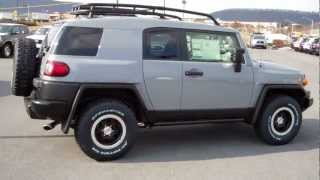 2013 Toyota FJ Cruiser Trail Team Edition Walkaround amp Features [upl. by Yoo]