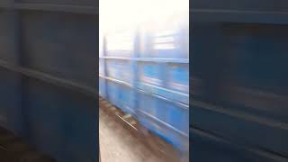 Train apne patri se niche utar jaye to kiya kare dekhiye shorts train railway [upl. by Rebe]