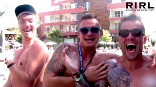 Fællessang ved Poolen  RIRL i Sunny beach med Stolle og Martin [upl. by Meier]