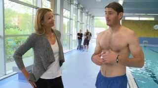 Henning Fritz beim Schwimmen mit Franziska van Almsick [upl. by Octavia]