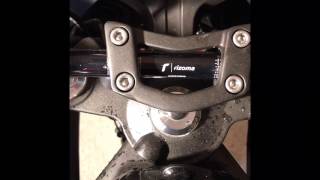 TUTO MECANIQUE MOTO changement du guidon [upl. by Lars286]