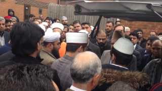 Janaza of Haji Abdul Razzaq Yaqoob  Luton  24022014 Dua [upl. by Eicyac]