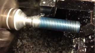 CSMIOIPS threading on lathe [upl. by Obelia]