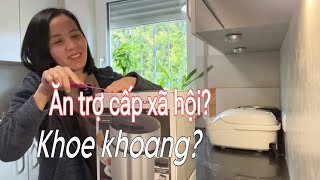 Lại được quà khủng từ siêu thị Ăn trợ cấp xã hội ở Đức có dễ không  Cuộc sống ở Đức [upl. by Hanleigh351]