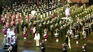 Auld Lang Syne pipes amp drums  Musikparade Lanxess Arena Köln [upl. by Yatnohs187]