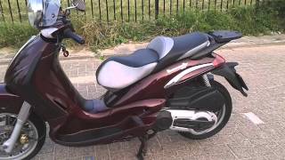 piaggio beverly 500 met akrapovic [upl. by Nauh]