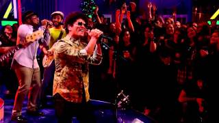 Bruno Mars  Locked Out Of Heaven Alan Carrs New Year Specstacular 12312012 [upl. by Treharne]