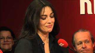 Monica Bellucci amp Ivry Gitlis  Linvité du jour du 05042013 dans A La Bonne Heure  RTL  RTL [upl. by Daniele895]