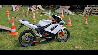 Ma première 50cc sportive  rieju rs2 [upl. by Malinowski588]