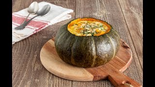 Zucca al forno ripiena di formaggi [upl. by Trescha]