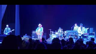 Dwight Yoakam Suspicious Minds Live [upl. by Rehpotsirhc]