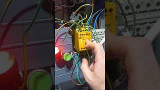 pilz pnoz x3 safety relay operation [upl. by Eanahc113]