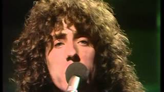 Roger daltrey  Giving it all away live HD [upl. by Magbie642]