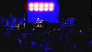 Lionel Richie  Hello Live in Paris [upl. by Quickman]