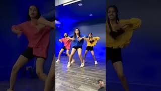 Kitne arman man  trending shorts video bollywood dancecover explore trendingreels mrramu07 [upl. by Noirb]