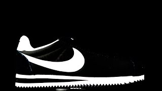 Nike Cortez nylon negro con detalles blancos [upl. by Stanley]