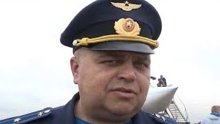 Rosyjski pilot zabity młotkiem – odpowiedzialny za ataki na cywili zatrzymany przez lokalnych mi [upl. by Georas475]